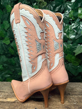 Afbeelding in Gallery-weergave laden, supergave Nieuwe laarzen van Sendra maat 39