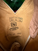 Afbeelding in Gallery-weergave laden, supergave Nieuwe laarzen van Sendra maat 39