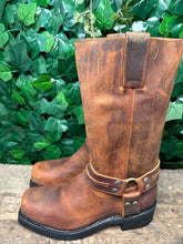 Afbeelding in Gallery-weergave laden, Nieuwe stoere vintage boots van Sendra maat 44