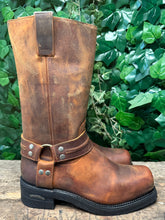 Afbeelding in Gallery-weergave laden, Nieuwe stoere vintage boots van Sendra maat 44