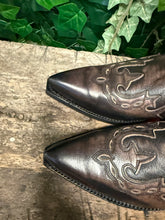 Afbeelding in Gallery-weergave laden, supergave Nieuwe laarzen van Sendra maat 40