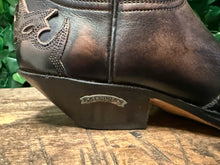 Afbeelding in Gallery-weergave laden, supergave Nieuwe laarzen van Sendra maat 40