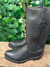 Afbeelding in Gallery-weergave laden, Nieuwe supergave stoere laars van Frye maat 44 (maat 11)