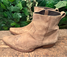Afbeelding in Gallery-weergave laden, gewoon Nieuwe gave boots van Sendra maat 45