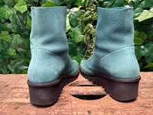 Afbeelding in Gallery-weergave laden, zo goed als nieuw laarsjes van Loints of holland maat 38