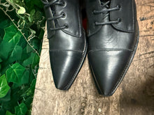 Afbeelding in Gallery-weergave laden, Nieuwe stoere  laarsjes van Sendra maat 39