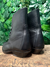 Afbeelding in Gallery-weergave laden, Nieuwe stoere  laarsjes van Sendra maat 39