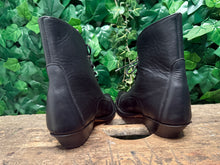 Afbeelding in Gallery-weergave laden, Nieuwe stoere  laarsjes van Sendra maat 39