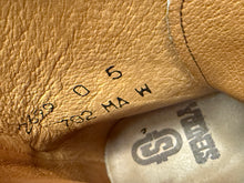 Afbeelding in Gallery-weergave laden, Nieuwe stoere  laarsjes van Sendra maat 39