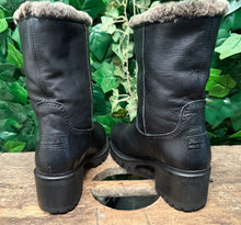 Afbeelding in Gallery-weergave laden, bijna Nieuwe gevoerde laars van Panama Jack maat 36