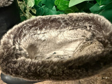 Afbeelding in Gallery-weergave laden, bijna Nieuwe gevoerde laars van Panama Jack maat 36