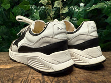 Afbeelding in Gallery-weergave laden, bijna Nieuwe sneakers van Xsensible maat 44 (wijdte HX)