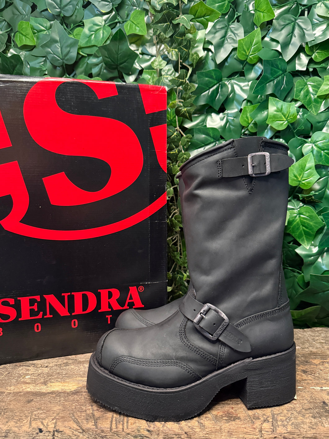 Nieuwe stoere vintage biker boots van Sendra maat 38