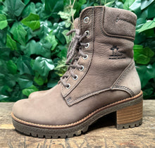 Afbeelding in Gallery-weergave laden, bijna Nieuwe boots van Panama jack maat 37