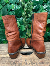 Afbeelding in Gallery-weergave laden, bijna Nieuwe laars van wolky maat 41