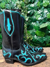 Afbeelding in Gallery-weergave laden, Nieuwe geweldig mooie laarsjes van Sendra maat 37