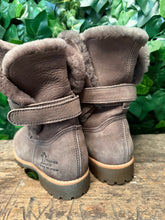 Afbeelding in Gallery-weergave laden, Nieuwe gevoerde boots van Panama Jack maat 37