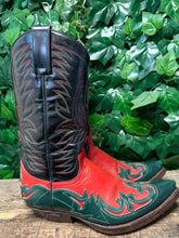 Afbeelding in Gallery-weergave laden, zo goed als nieuw prachtige laarzen van Sendra maat 42