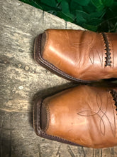 Afbeelding in Gallery-weergave laden, Bijna Nieuwe stoere boots van Sendra maat 43