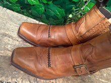 Afbeelding in Gallery-weergave laden, Bijna Nieuwe stoere boots van Sendra maat 43