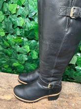 Afbeelding in Gallery-weergave laden, Bijna Nieuwe hoge laars van Panama Jack maat 41