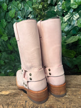 Afbeelding in Gallery-weergave laden, Nieuwe stoere boots van Sendra maat 37