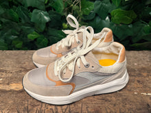 Afbeelding in Gallery-weergave laden, zo goed als nieuw sneakers van Xsensible maat 38 (wijdte G)