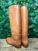 Afbeelding in Gallery-weergave laden, Nieuwe geweldig mooie hoge laars van Frye maat 41 (maat 11)