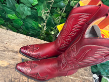 Afbeelding in Gallery-weergave laden, Nieuwe geweldig mooie laarzen van Sendra maat 40