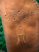 Afbeelding in Gallery-weergave laden, Bijna Nieuwe prachtige hoge laarzen van Sendra maat 37