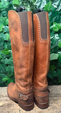 Afbeelding in Gallery-weergave laden, Bijna Nieuwe prachtige hoge laarzen van Sendra maat 37