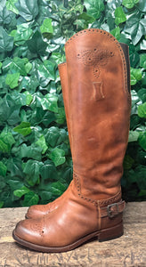 Bijna Nieuwe prachtige hoge laarzen van Sendra maat 37