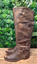 Afbeelding in Gallery-weergave laden, Nieuwe gave dorado riding boots van Frye maat 38 (maat 8)