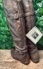 Afbeelding in Gallery-weergave laden, Nieuwe gave dorado riding boots van Frye maat 38 (maat 8)