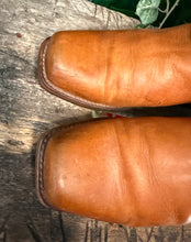 Afbeelding in Gallery-weergave laden, hele mooie laarzen Sendra maat 37