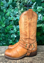 Afbeelding in Gallery-weergave laden, hele mooie laarzen Sendra maat 37