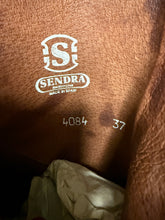 Afbeelding in Gallery-weergave laden, Nieuwe gave laars met blokhak en pythonleer sendra maat 37