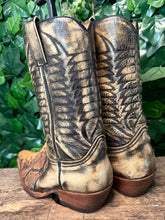 Afbeelding in Gallery-weergave laden, supergave laarzen met python leer van Sendra maat 45