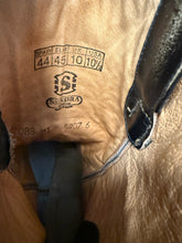 Afbeelding in Gallery-weergave laden, supergave laarzen met python leer van Sendra maat 45