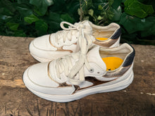 Afbeelding in Gallery-weergave laden, bijna Nieuwe sneakers van Xsensible maat 39 (wijdte G)