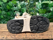 Afbeelding in Gallery-weergave laden, bijna Nieuwe sneakers van Xsensible maat 39 (wijdte G)