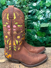 Afbeelding in Gallery-weergave laden, Nieuwe geweldig mooie ibiza stijl laarzen van Sendra maat 36