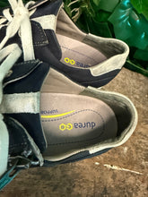 Afbeelding in Gallery-weergave laden, Nieuwe prachtige sneakers van durea maat 39 (wijdte K)