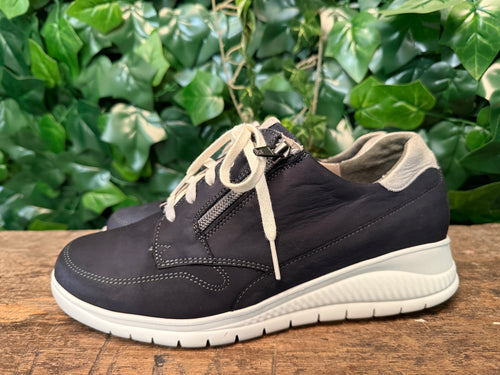 Nieuwe prachtige sneakers van durea maat 39 (wijdte K)