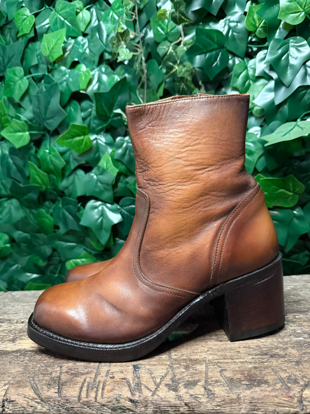 Nieuwe gave vintage laars met blokhak sendra maat 41