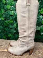 Afbeelding in Gallery-weergave laden, Bijna Nieuwe hoge laarzen van Sendra maat 41