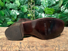 Afbeelding in Gallery-weergave laden, Geweldig mooie vintage python blokhak Paul warmer maat 41