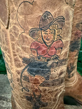 Afbeelding in Gallery-weergave laden, supergave old gringo tattoo lady pinup laarzen maat 42