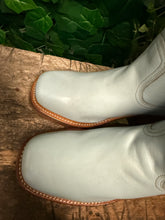Afbeelding in Gallery-weergave laden, Nieuwe gave vintage laars met blokhak sendra maat 37