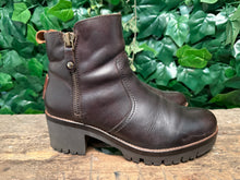 Afbeelding in Gallery-weergave laden, zo goed als nieuw gevoerde laars van Panama Jack maat 40